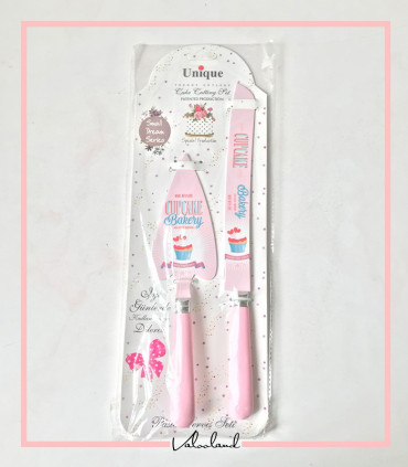 کارد و کفگیر سرو کیک english home