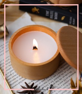 شمع معطر درب دار چوبی