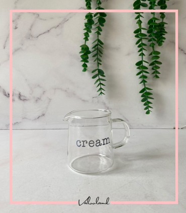 مینی پیچر پیرکس شیر