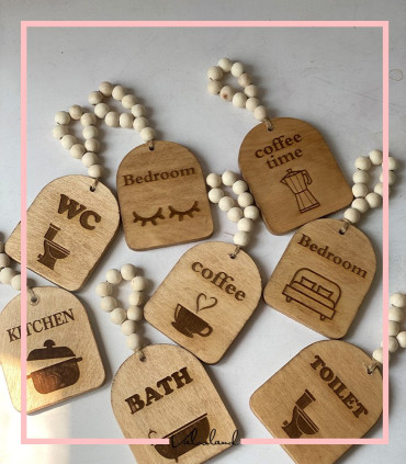 نشانگر چوبی خانه