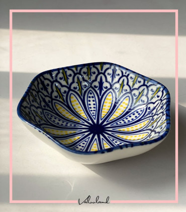 مزه خوری شش ضلعی دنی هوم