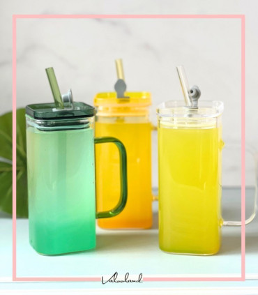 لیوان اسموتی مربعی نی دار