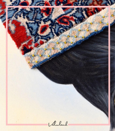 تابلو ملکه تاجدار زمینه سرمه ایی