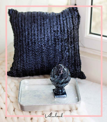 شمع تزیینی طرح کاج پایه دار 