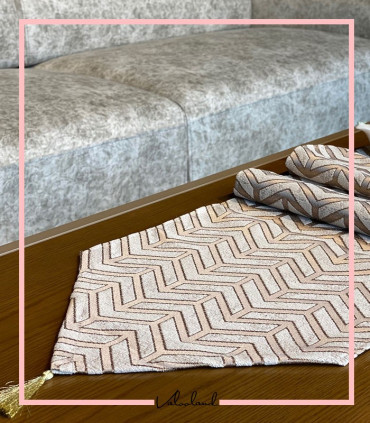 رانر طرح فلش کرم و نسکافه ای