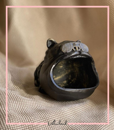 زیرسیگاری سگ